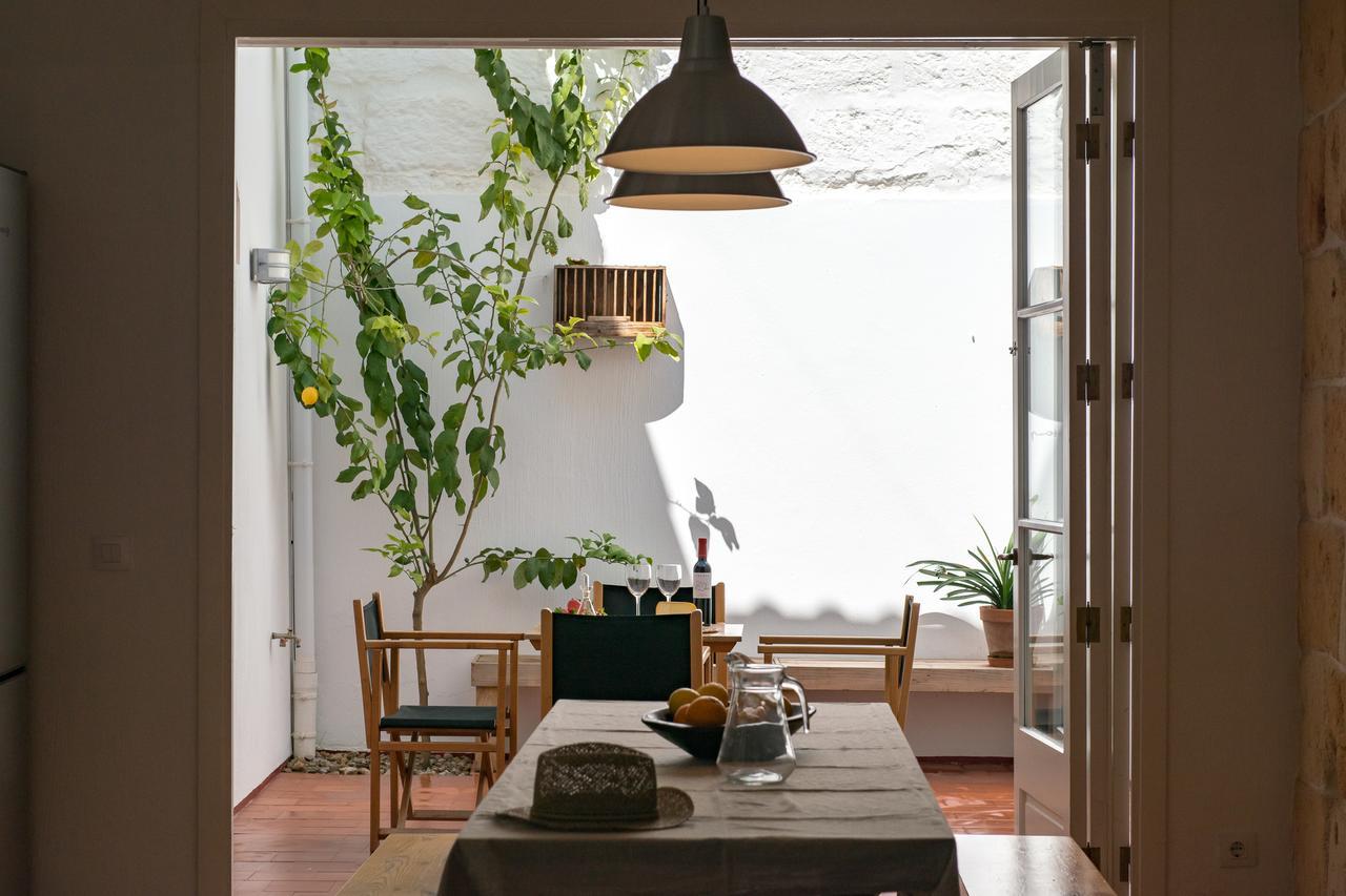 Cal Bisbe Villa ซิวตาเดญา ภายนอก รูปภาพ