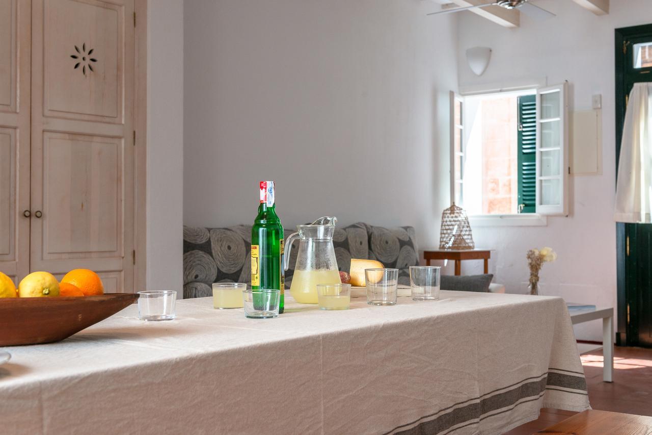 Cal Bisbe Villa ซิวตาเดญา ภายนอก รูปภาพ